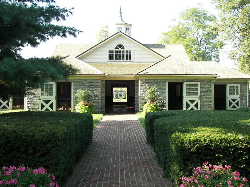 Three Chimneys to host open house January 8-11