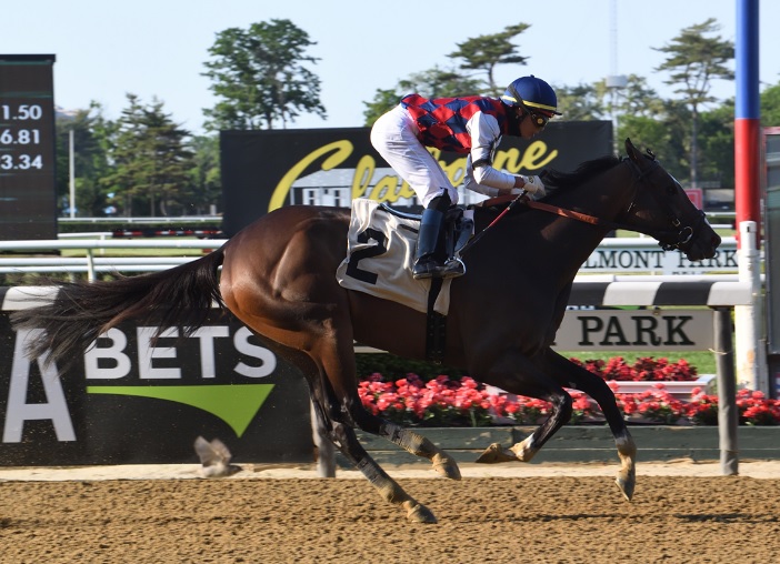 Always Carina a “Star” at Belmont Park