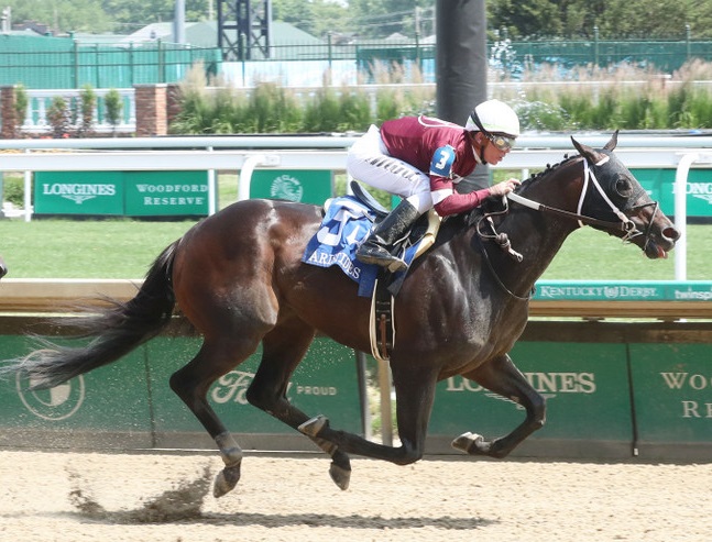 Late surge carries Gunite to Aristides S. victory